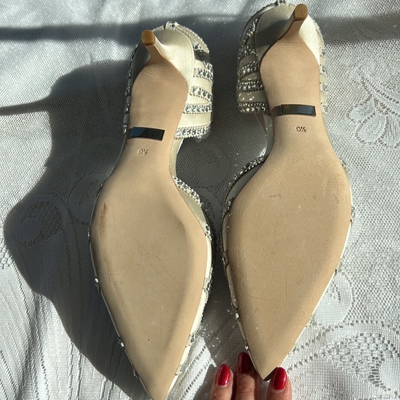 Badgley Mischka Ginny Pointed Toe Kitten heel - Picture 15 of 16